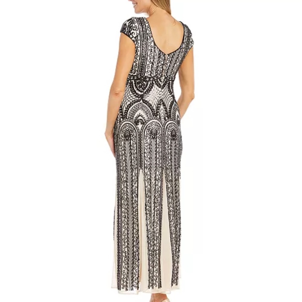 R&M Richards Black and White Backless Dress